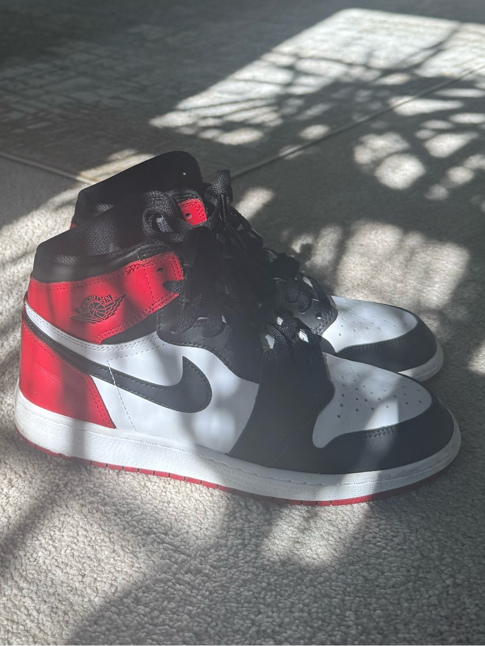 Nike Air Jordan 1 OG BRED